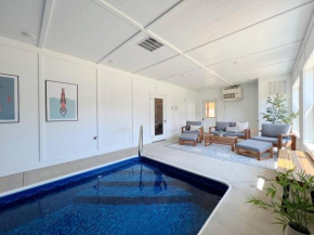 Splendid 2Cabins Sleeps 28 Pool Hot Tub More